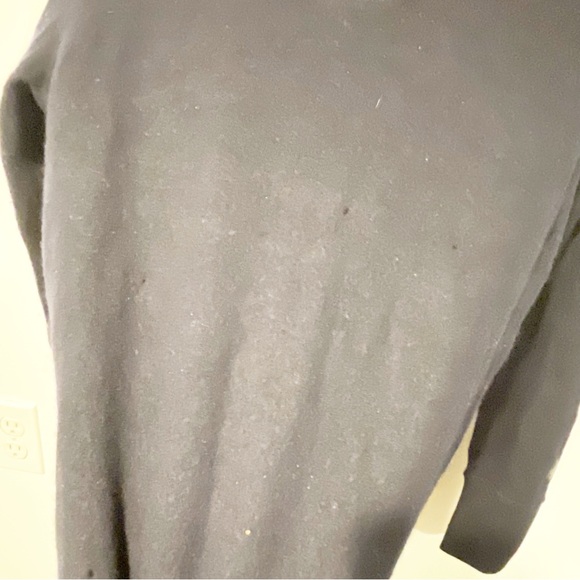 Relwen Men’s Size Medium Wool Navy Blue Collared Sweater FLAWED‎ - Picture 2 of 5